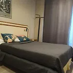 Azur Hotel Paryż