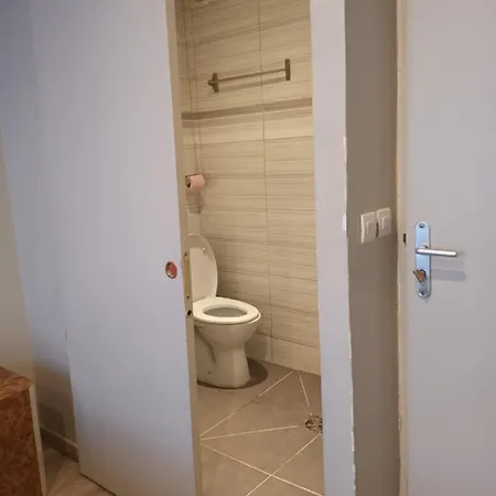 Azur Hotel